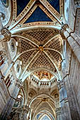 Certosa di Pavia - Chiesa di S. Maria delle Grazie, volte della navata centrale. 